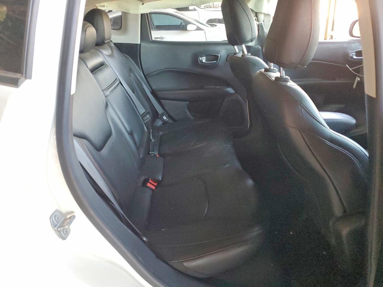 2018 Jeep Compass Limited - zdjęcie 10