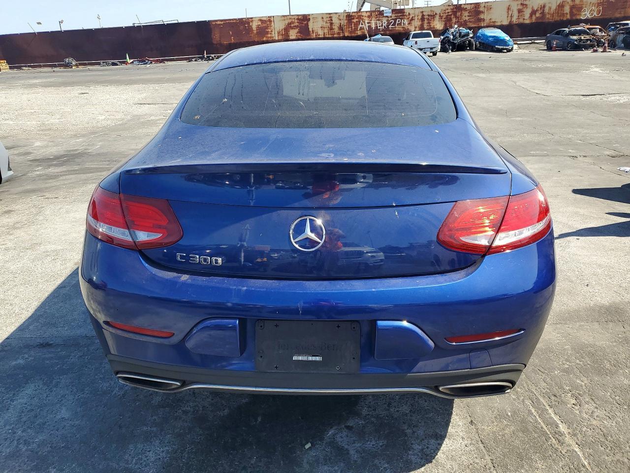 2017 Mercedes-Benz C 300 - zdjęcie 6