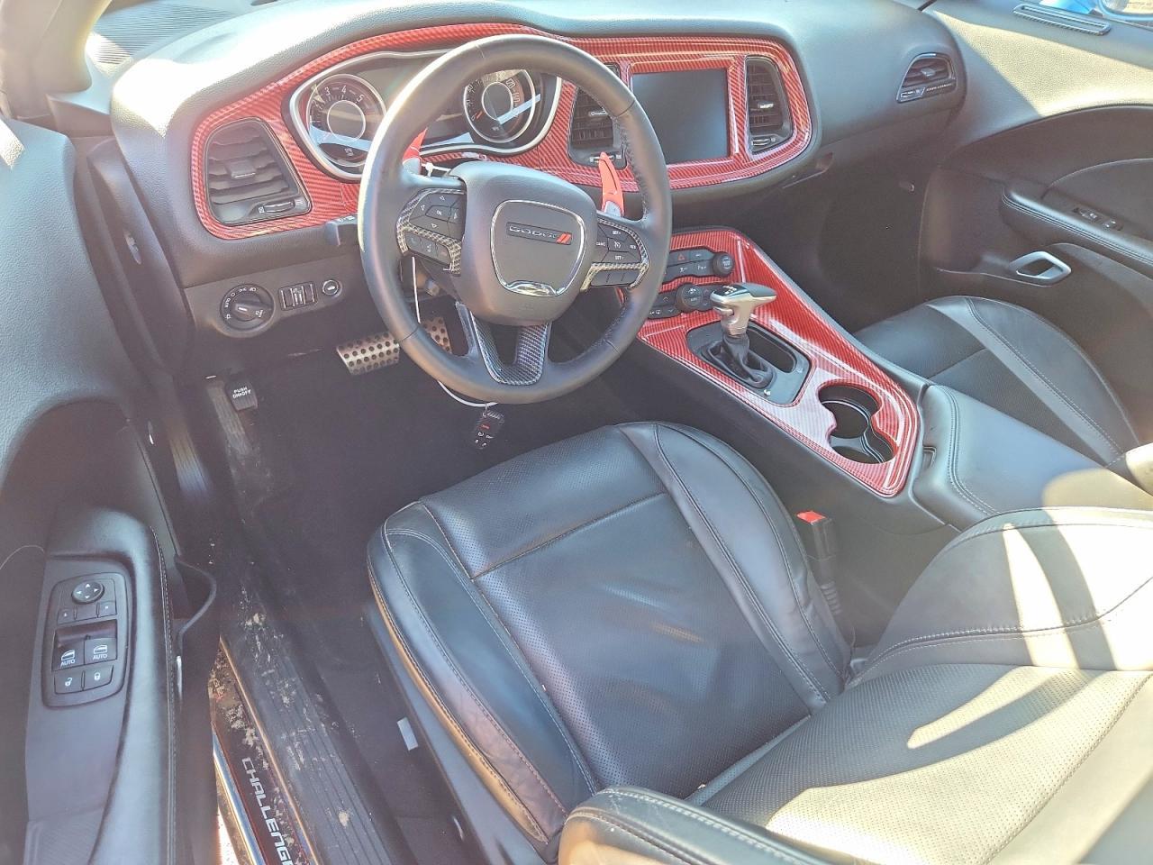 2015 Dodge Challenger R/T - zdjęcie 8