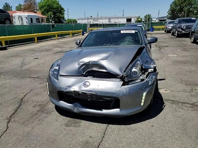 2018 Nissan 370Z Touring - zdjęcie 13