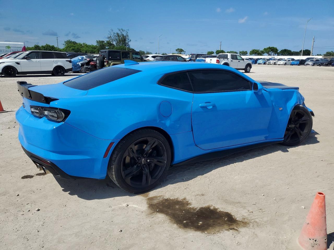2022 Chevrolet Camaro Lt1 - zdjęcie 3