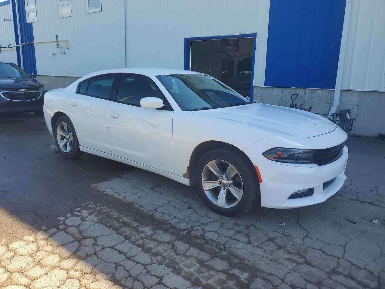2015 Dodge Charger Sxt - zdjęcie 4