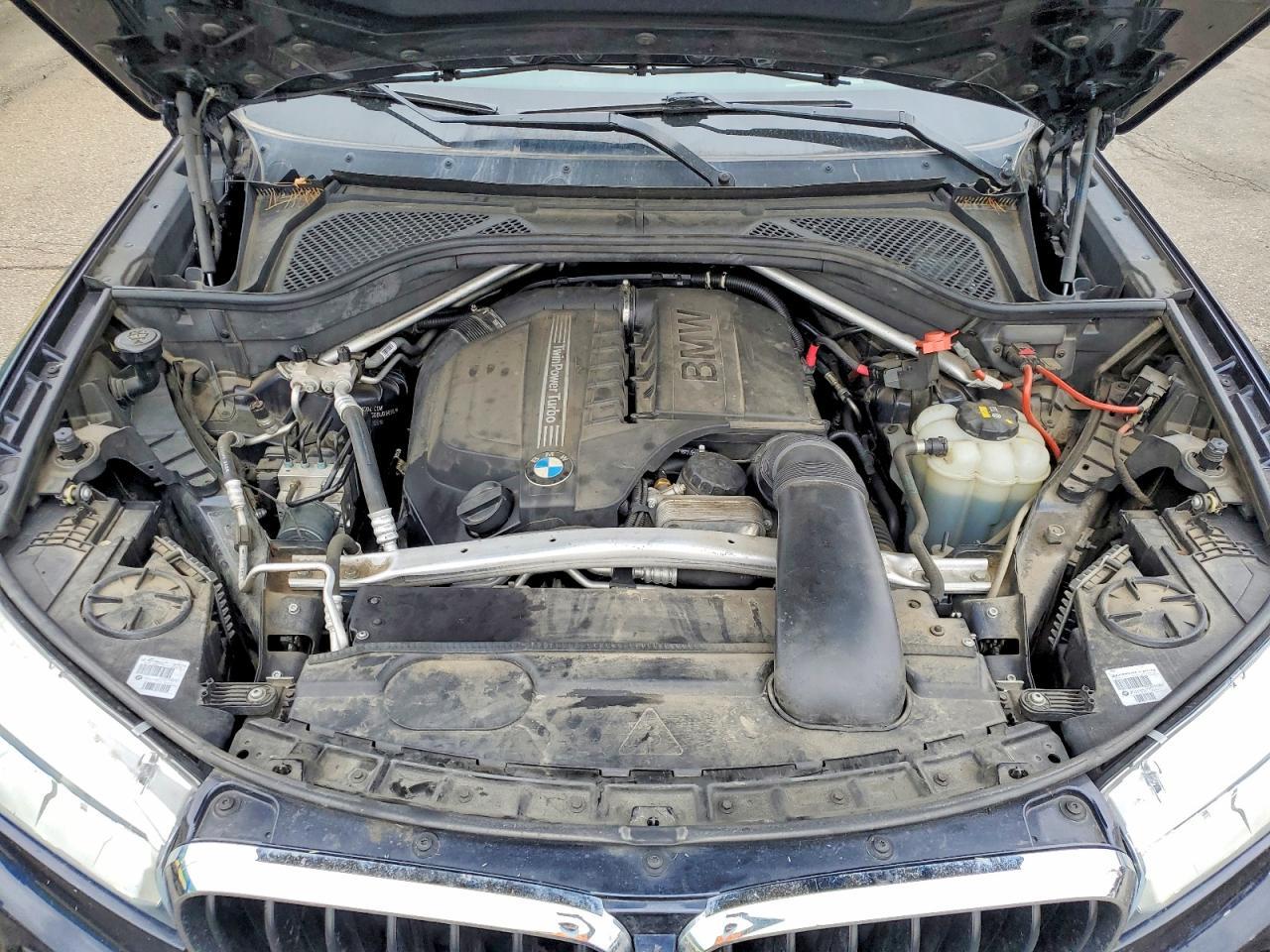 2016 BMW X5 xDrive35I - zdjęcie 11