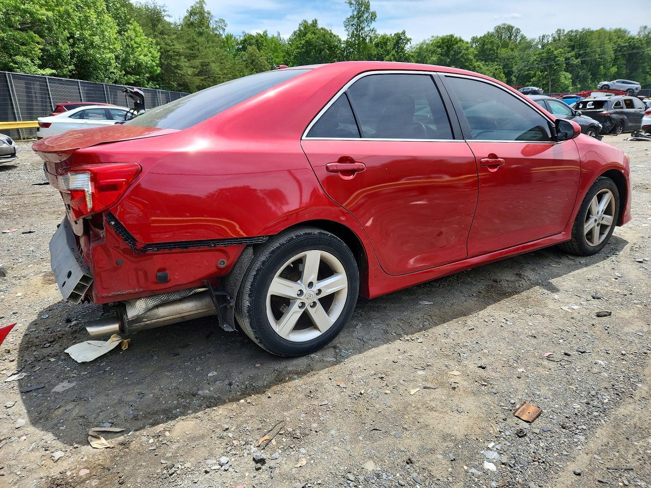 2013 Toyota Camry Se - zdjęcie 3