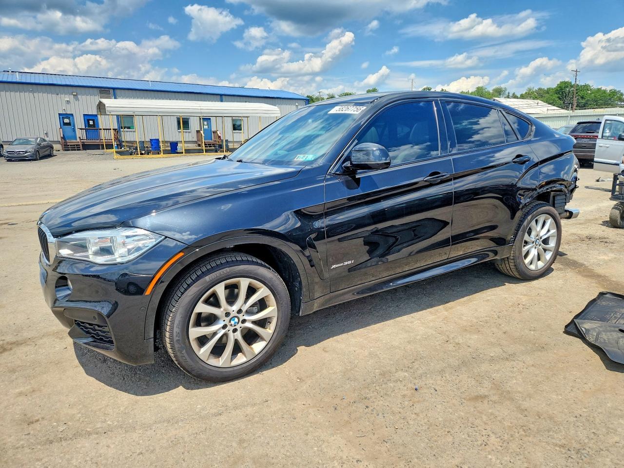 2018 BMW X6 xDrive35I - zdjęcie główne