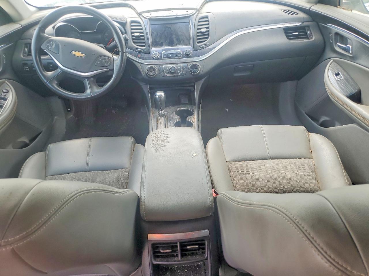 2017 Chevrolet Impala Lt - zdjęcie 8