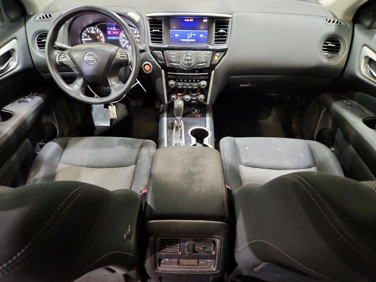 2017 Nissan Pathfinder S - zdjęcie 8