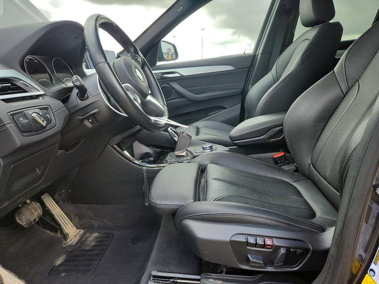 2021 BMW X1 xDrive28I - zdjęcie 7