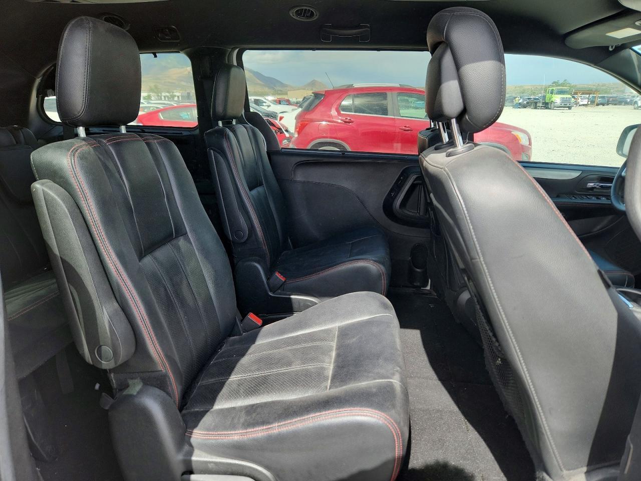 2017 Dodge Grand Caravan Gt - zdjęcie 11