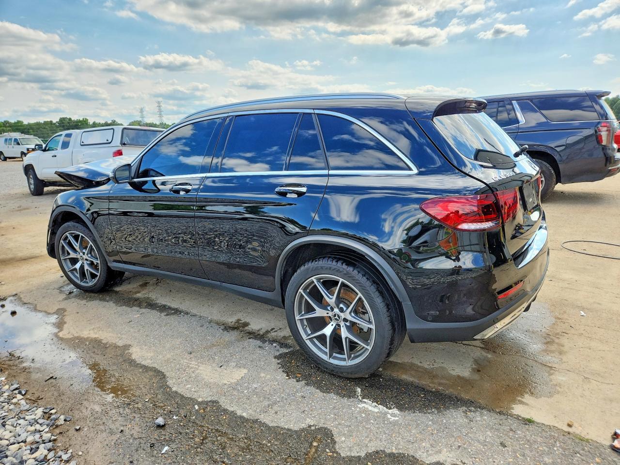 2022 Mercedes-Benz Glc 300 4Matic - zdjęcie 2