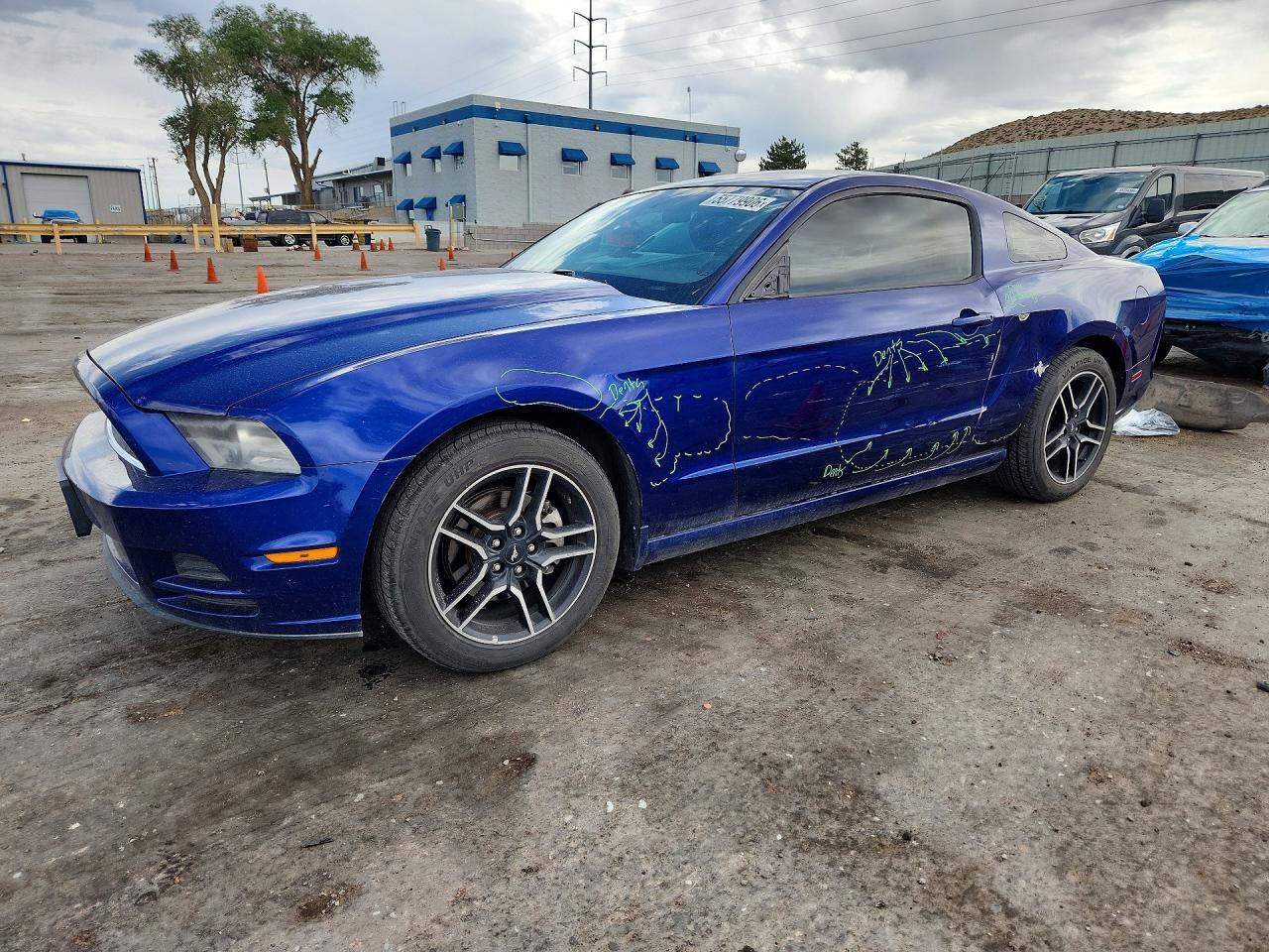 2013 Ford Mustang - zdjęcie główne