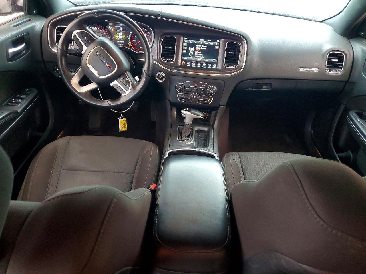 2018 Dodge Charger R - zdjęcie 8