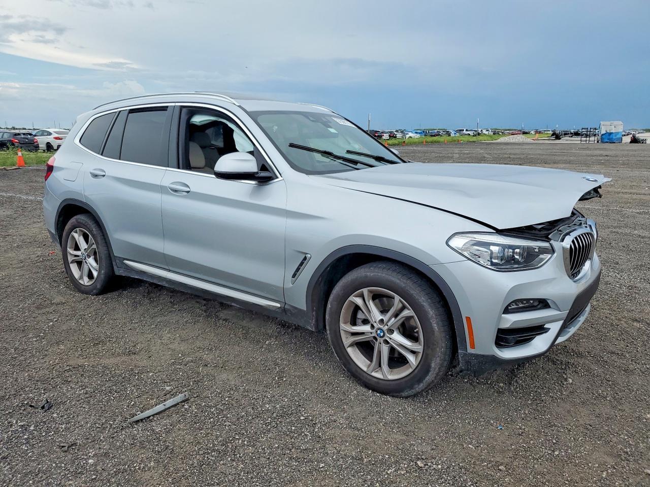 2021 BMW X3 Sdrive30I - zdjęcie 4