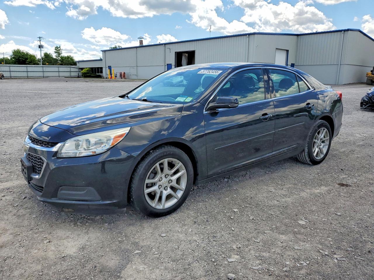 2015 Chevrolet Malibu 1Lt - zdjęcie główne