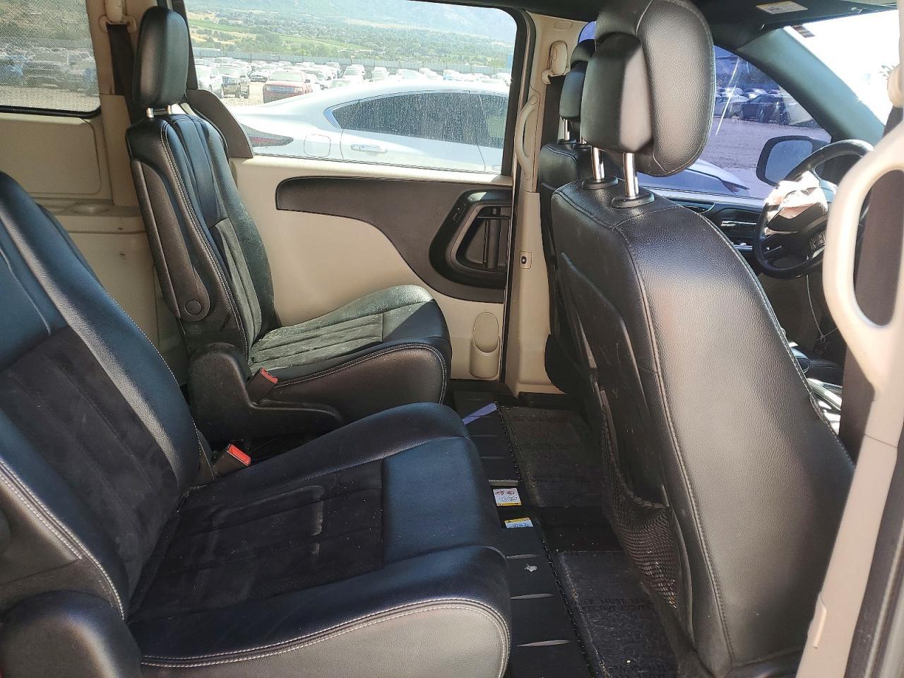 2017 Dodge Grand Caravan Sxt - zdjęcie 10