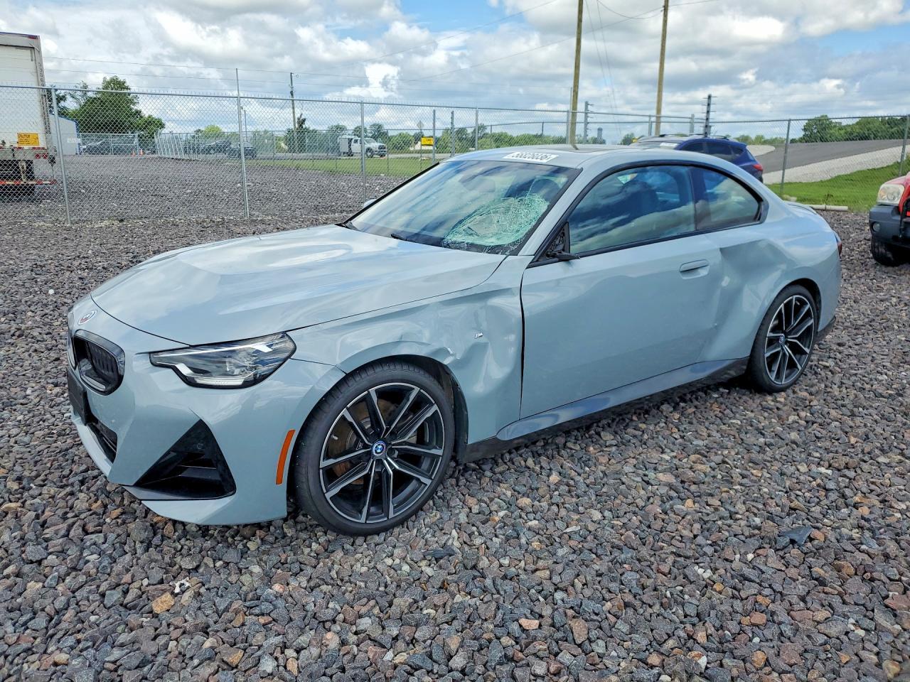 2022 BMW 230I - zdjęcie główne