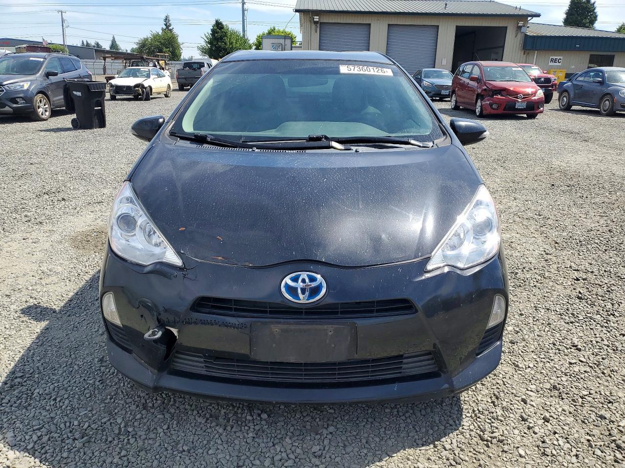2014 Toyota Prius C One - zdjęcie 5