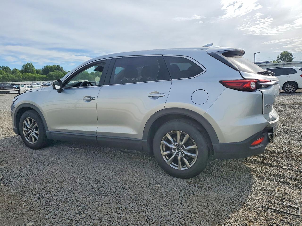2019 Mazda Cx-9 Touring - zdjęcie 2