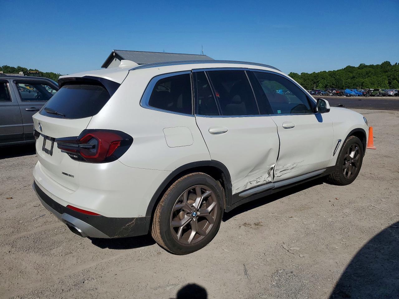 BMW X3 - zdjęcie 3