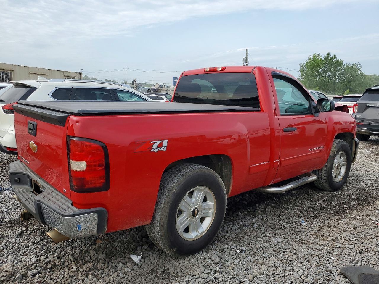 2013 Chevrolet Silverado K1500 Lt - zdjęcie 3
