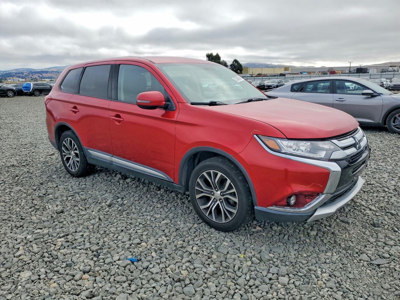 2018 Mitsubishi Outlander Se - zdjęcie 4