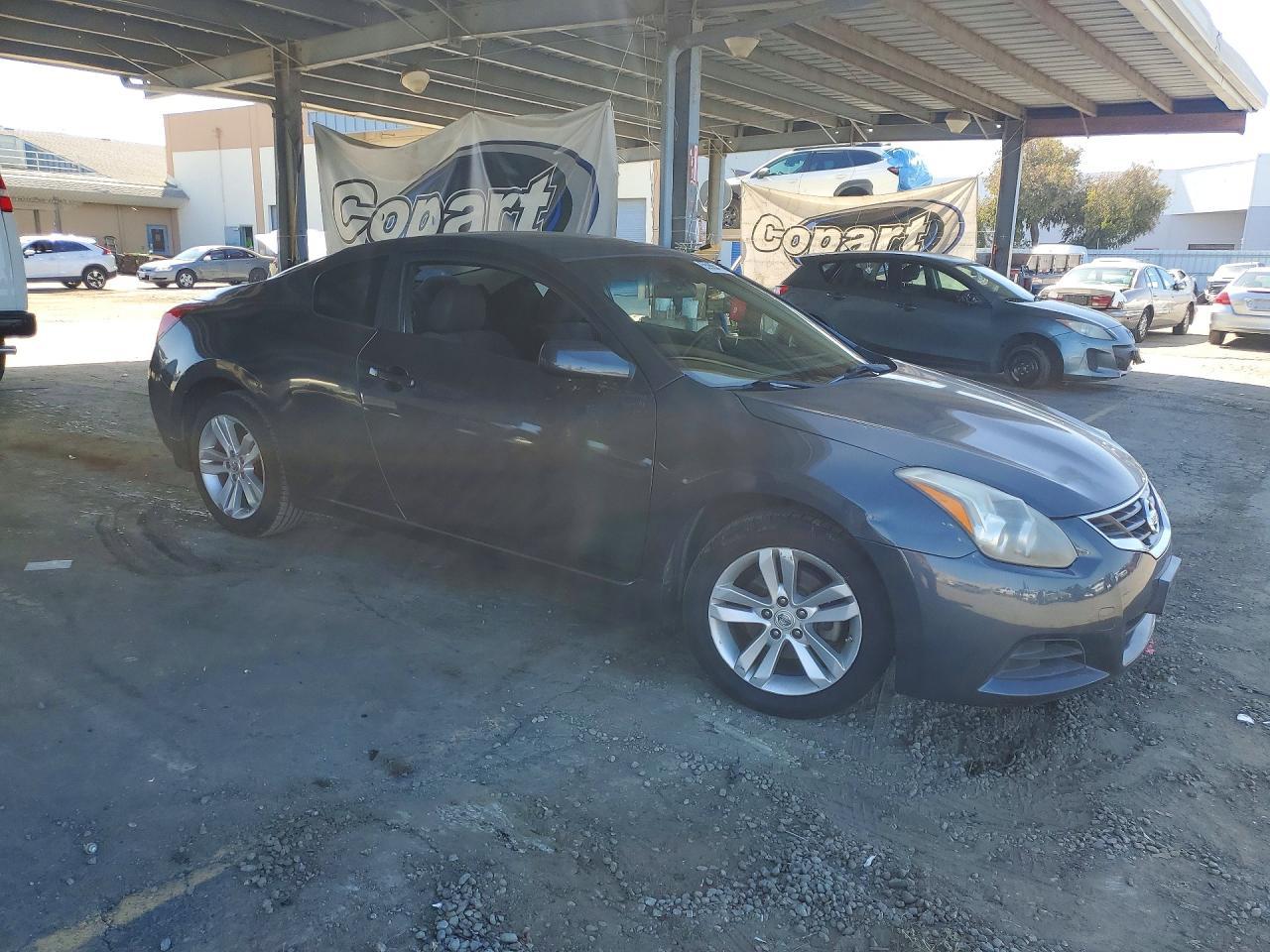 2013 Nissan Altima S - zdjęcie 4