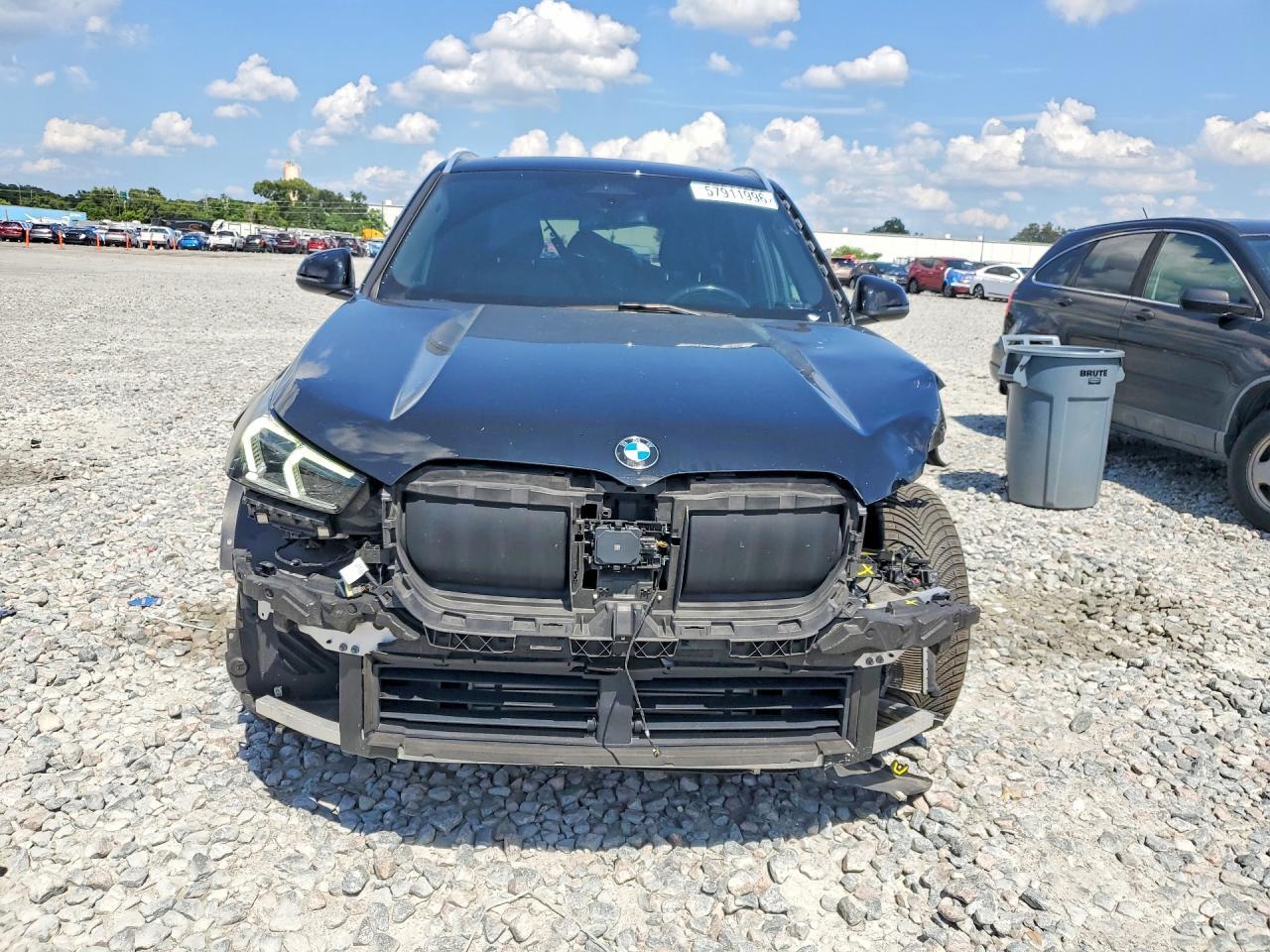 2023 BMW X1 xDrive28I - zdjęcie 5