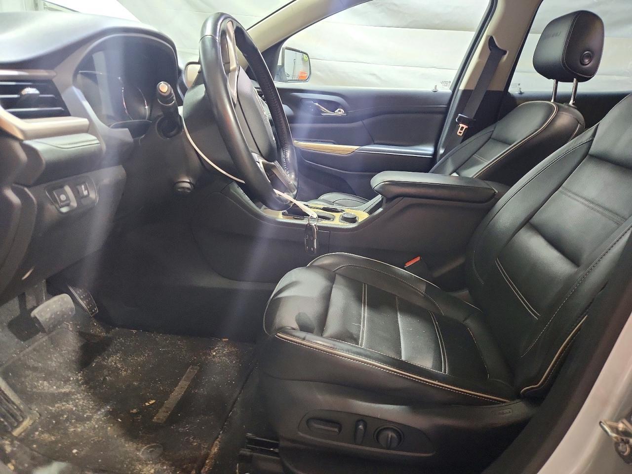 2019 GMC Acadia Denali - zdjęcie 7