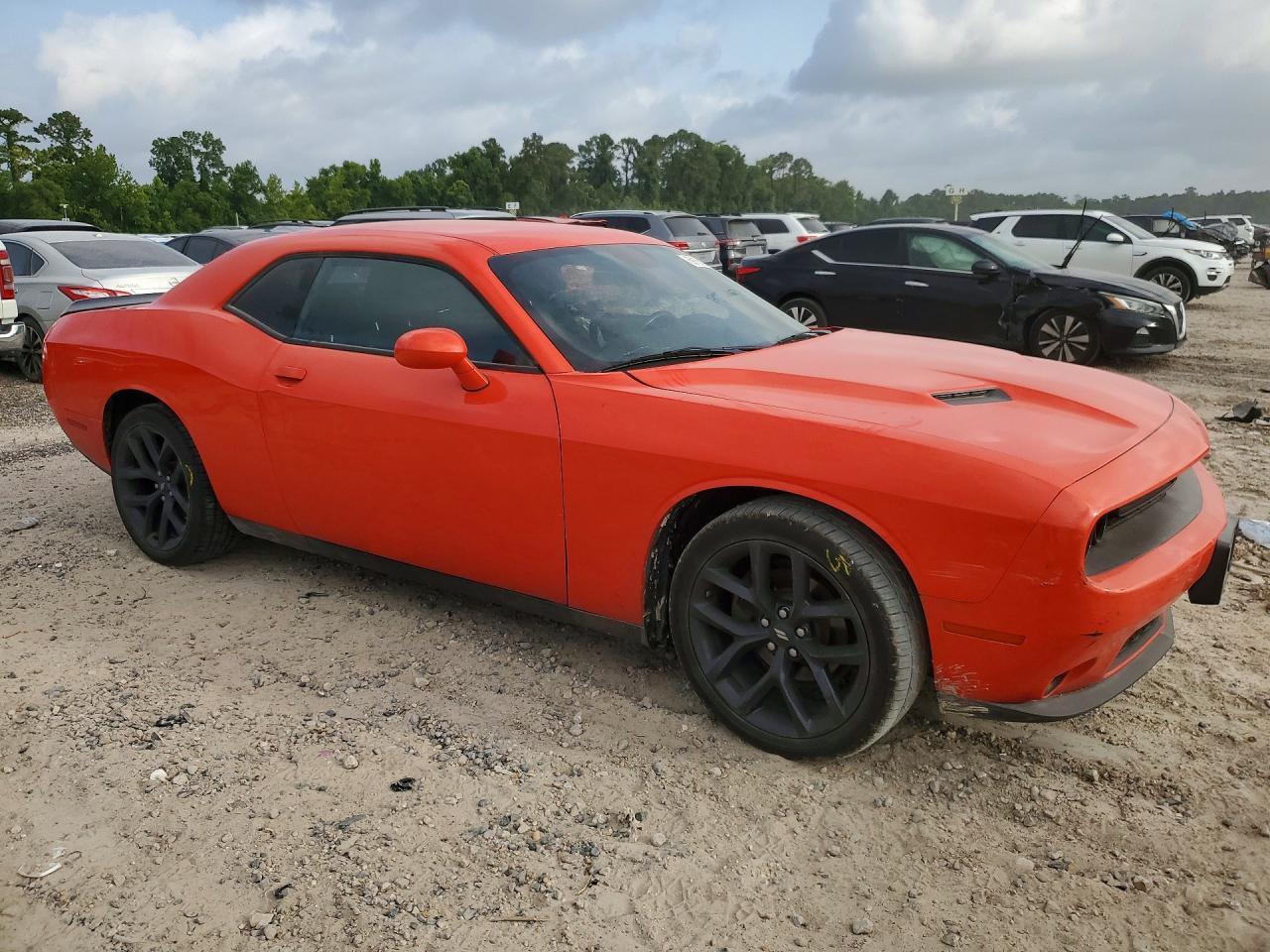 2021 Dodge Challenger Sxt - zdjęcie 4