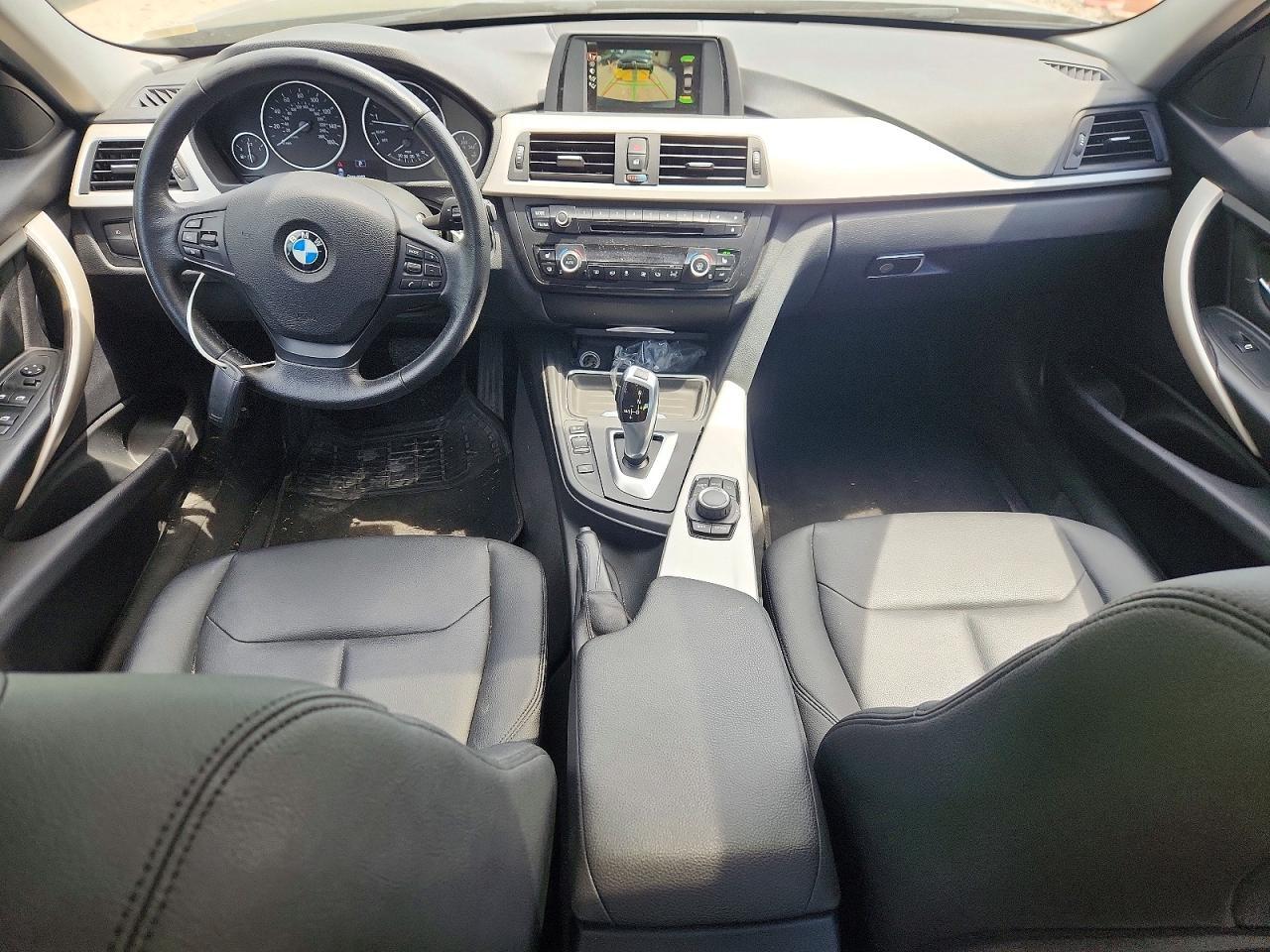 2014 BMW 320 I xDrive - zdjęcie 8