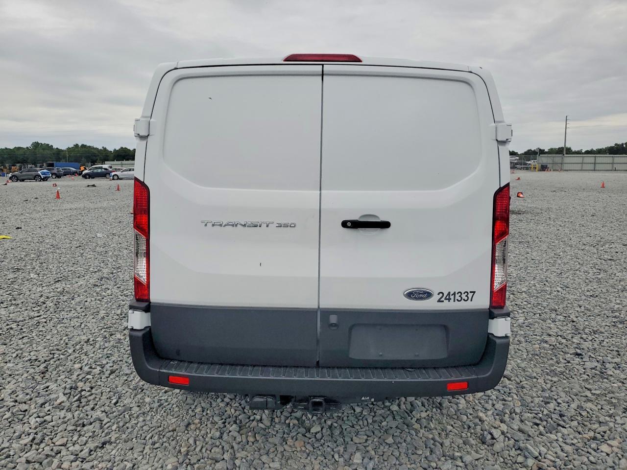 2025 Ford Transit T-350 - zdjęcie 6