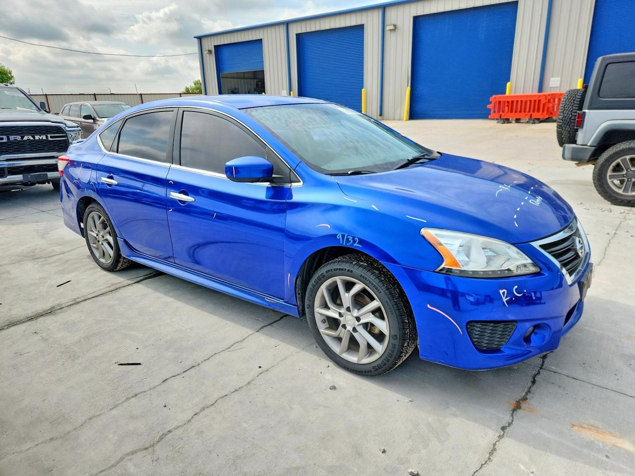 2014 Nissan Sentra Sr - zdjęcie 4