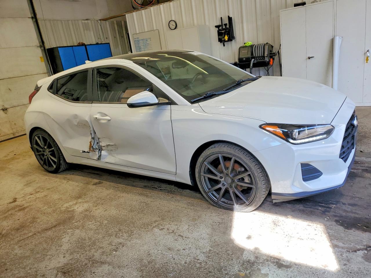 2019 Hyundai Veloster 2.0L Premium - zdjęcie 4