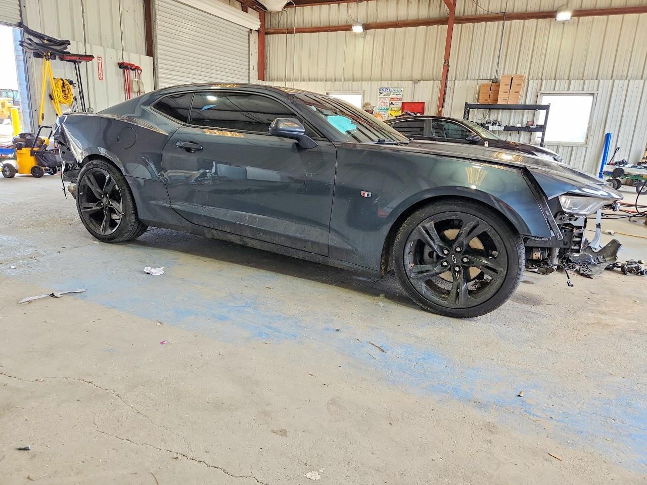 2023 Chevrolet Camaro Ls - zdjęcie 4