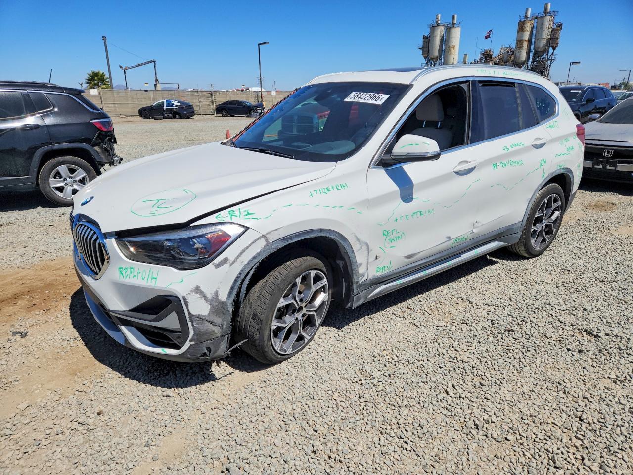 2020 BMW X1 Sdrive28I - zdjęcie główne