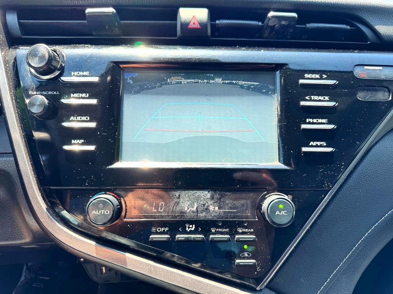 2019 Toyota Camry Se - zdjęcie 10