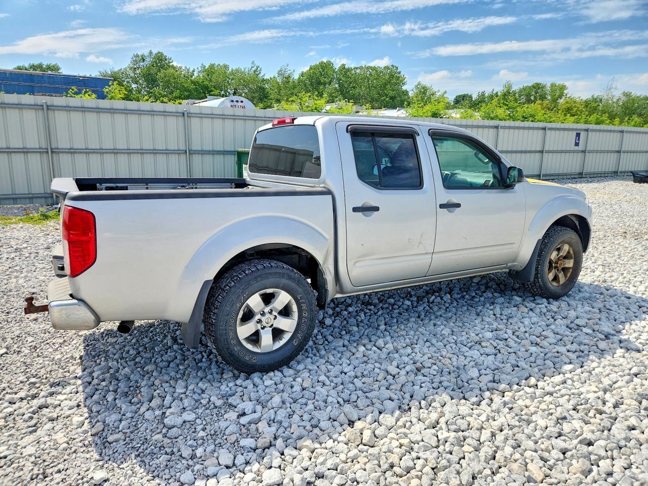 2013 Nissan Frontier S - zdjęcie 3