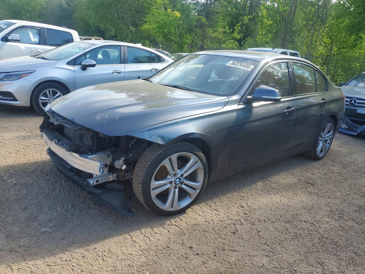2014 BMW Seria 3 328i - zdjęcie główne