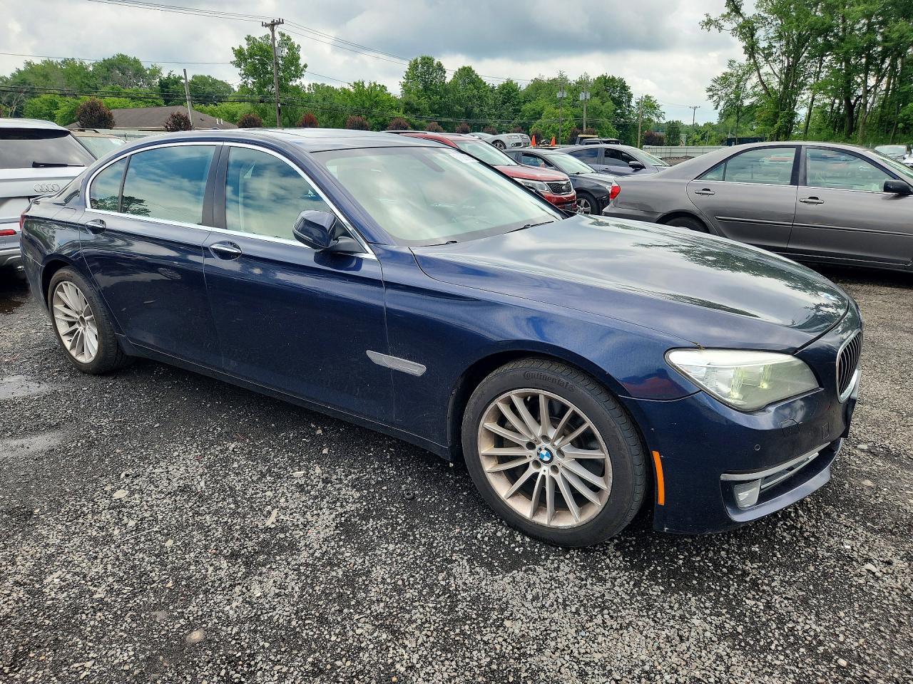 2014 BMW Seria 7 Alpina B7 - zdjęcie 4