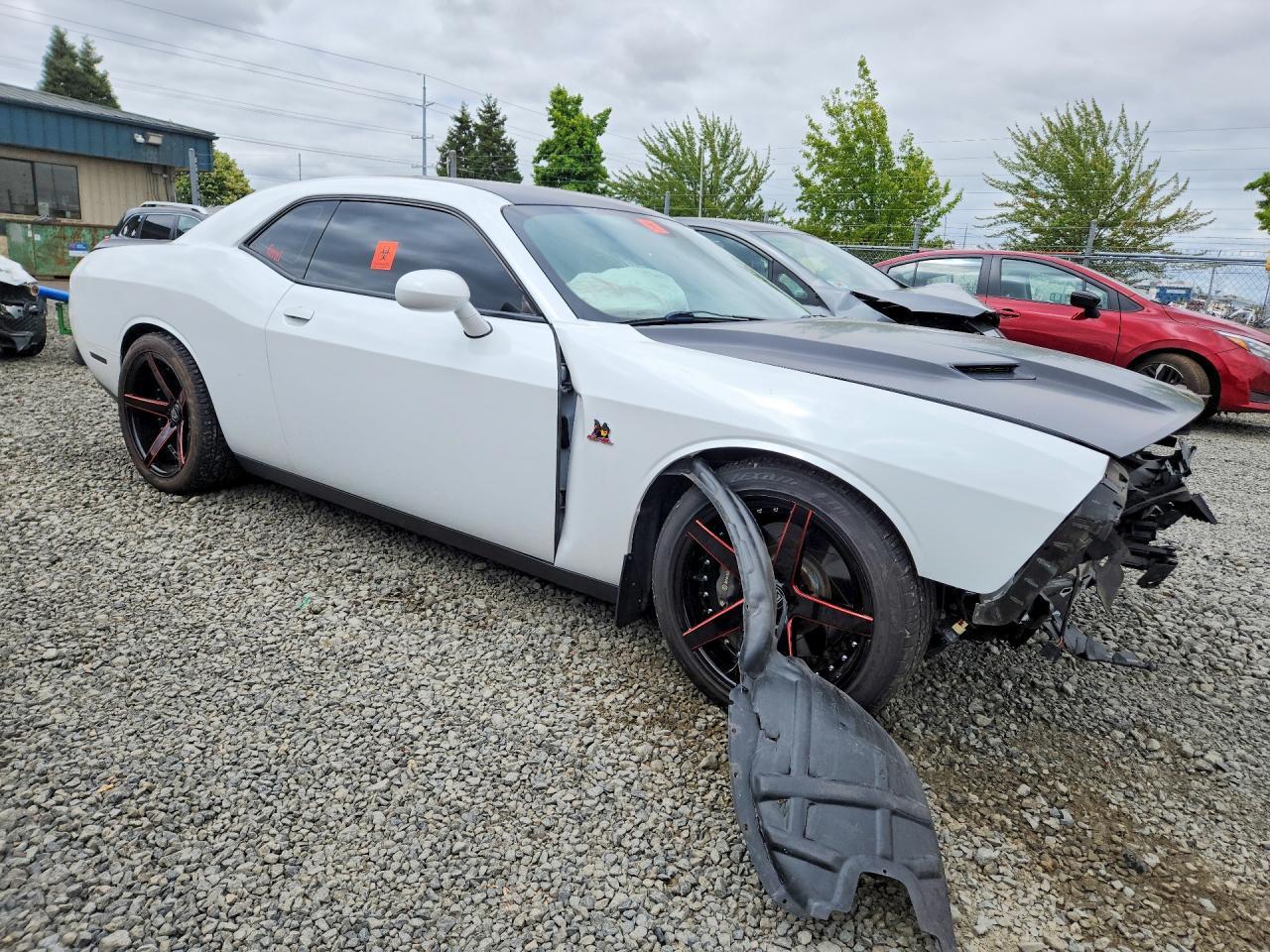 2015 Dodge Challenger R/T Scat Pack - zdjęcie 4