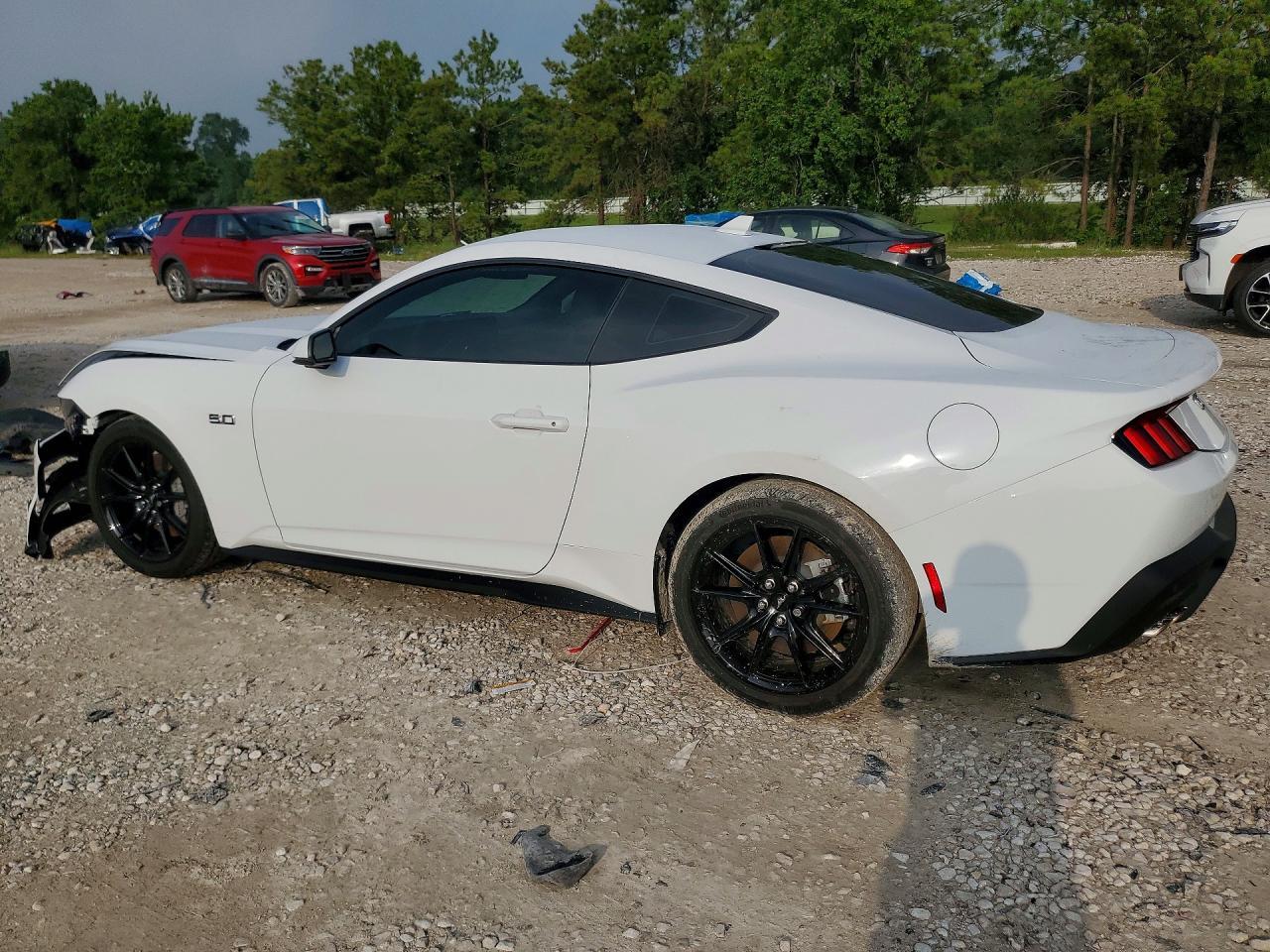 2026 Ford Mustang Gt - zdjęcie 2