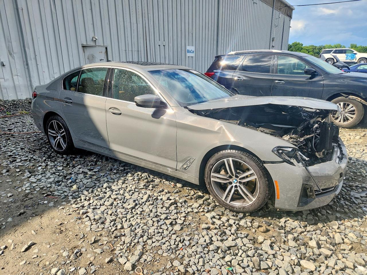 2022 BMW Seria 5 530i - zdjęcie 4