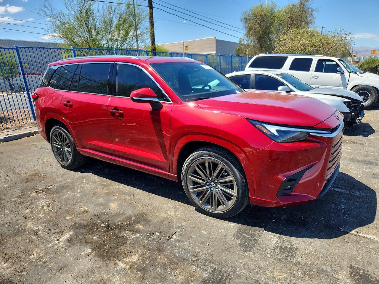 Lexus TX - zdjęcie 4