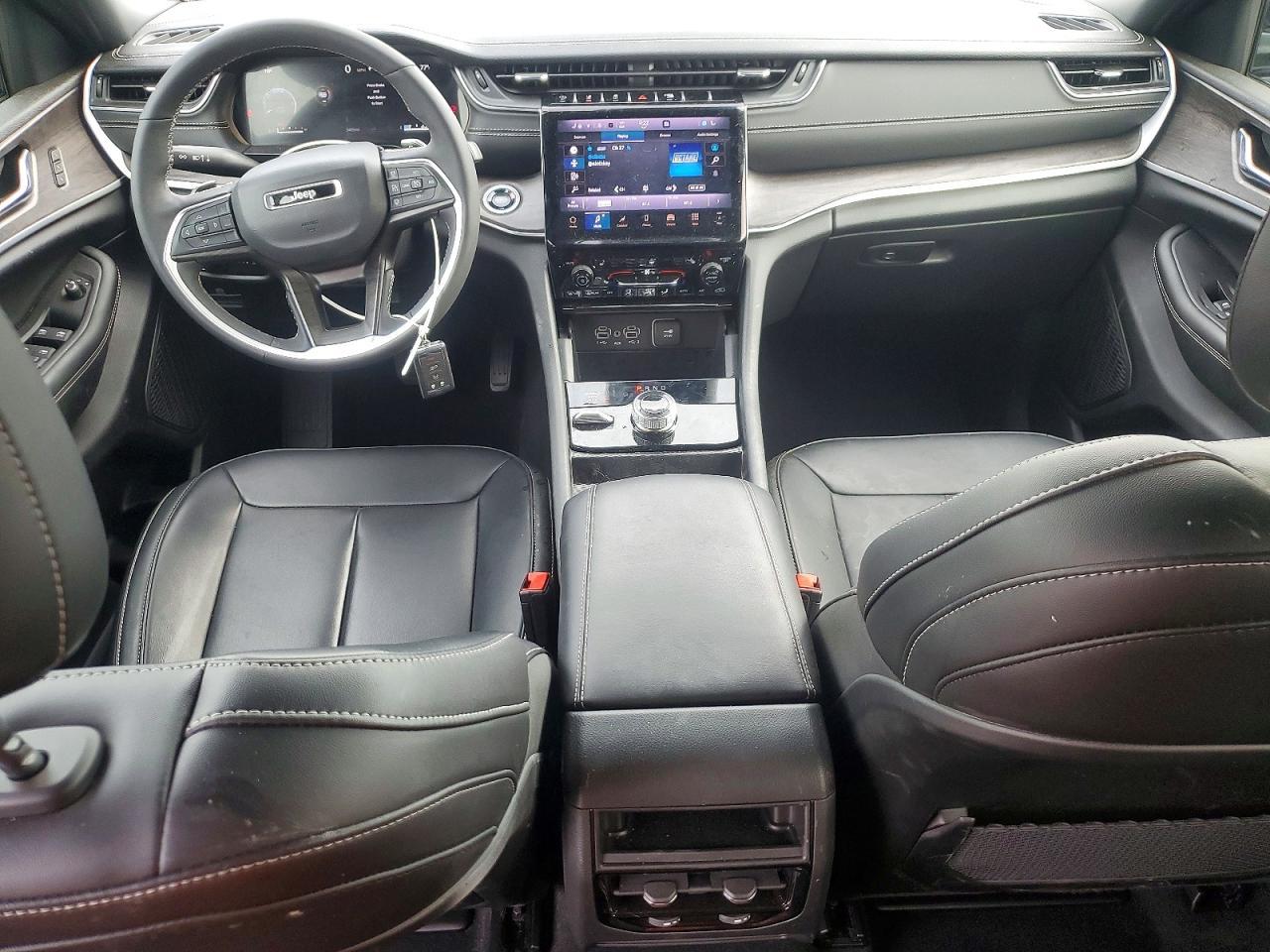 2025 Jeep Grand Cherokee Limited - zdjęcie 8
