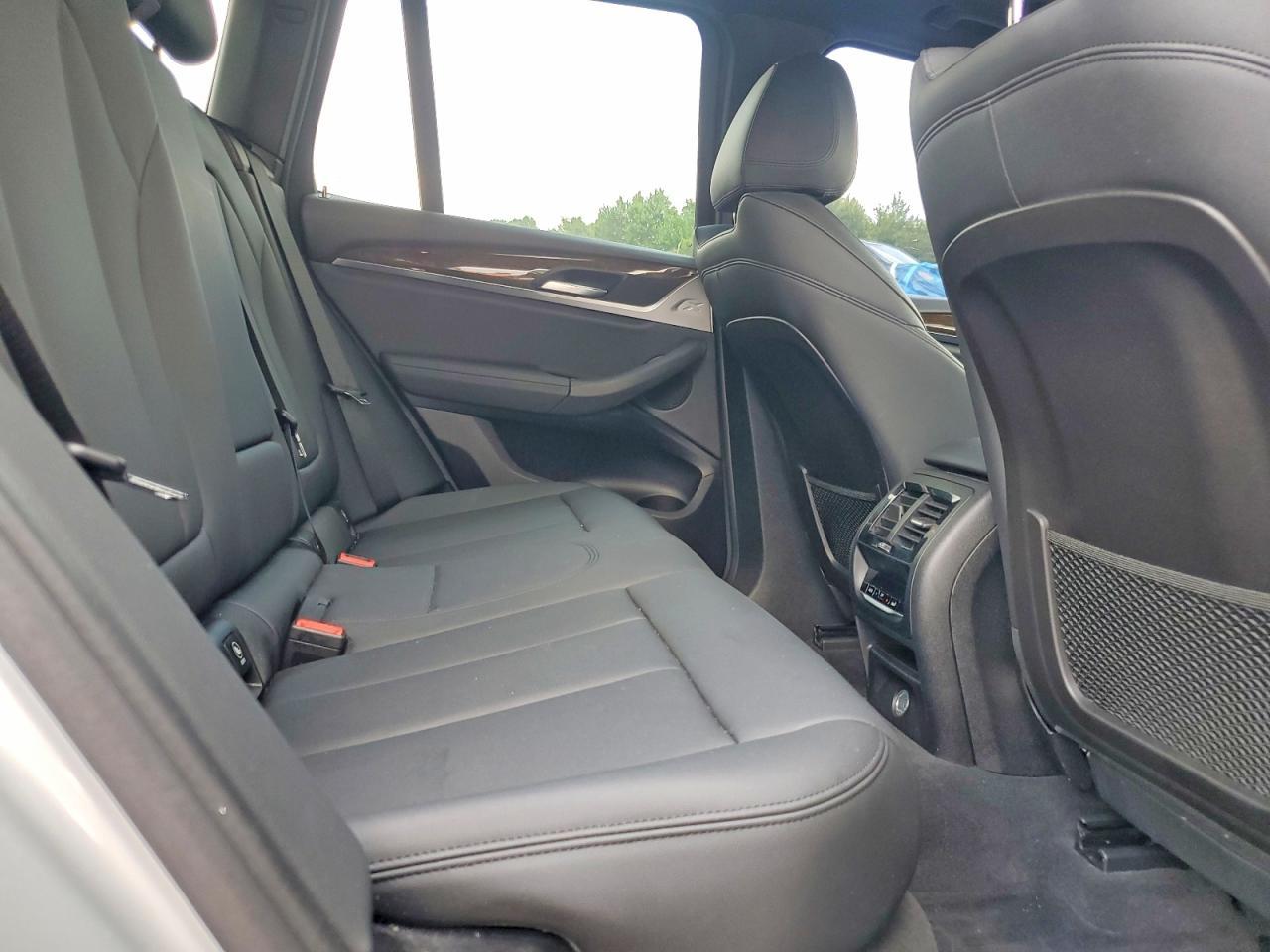 2019 BMW X3 xDrive30I - zdjęcie 11
