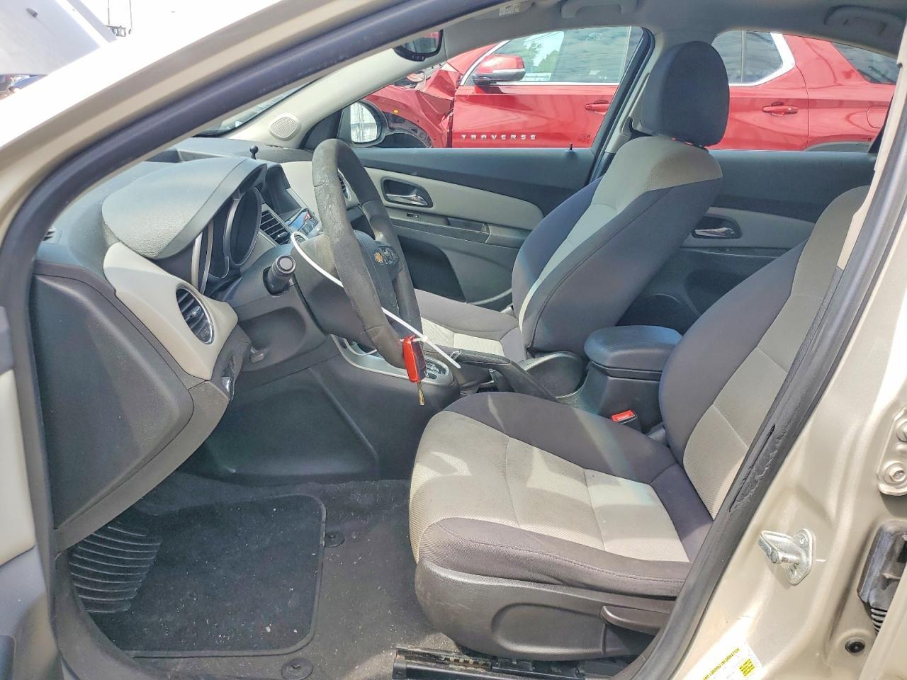 2013 Chevrolet Cruze Ls - zdjęcie 7