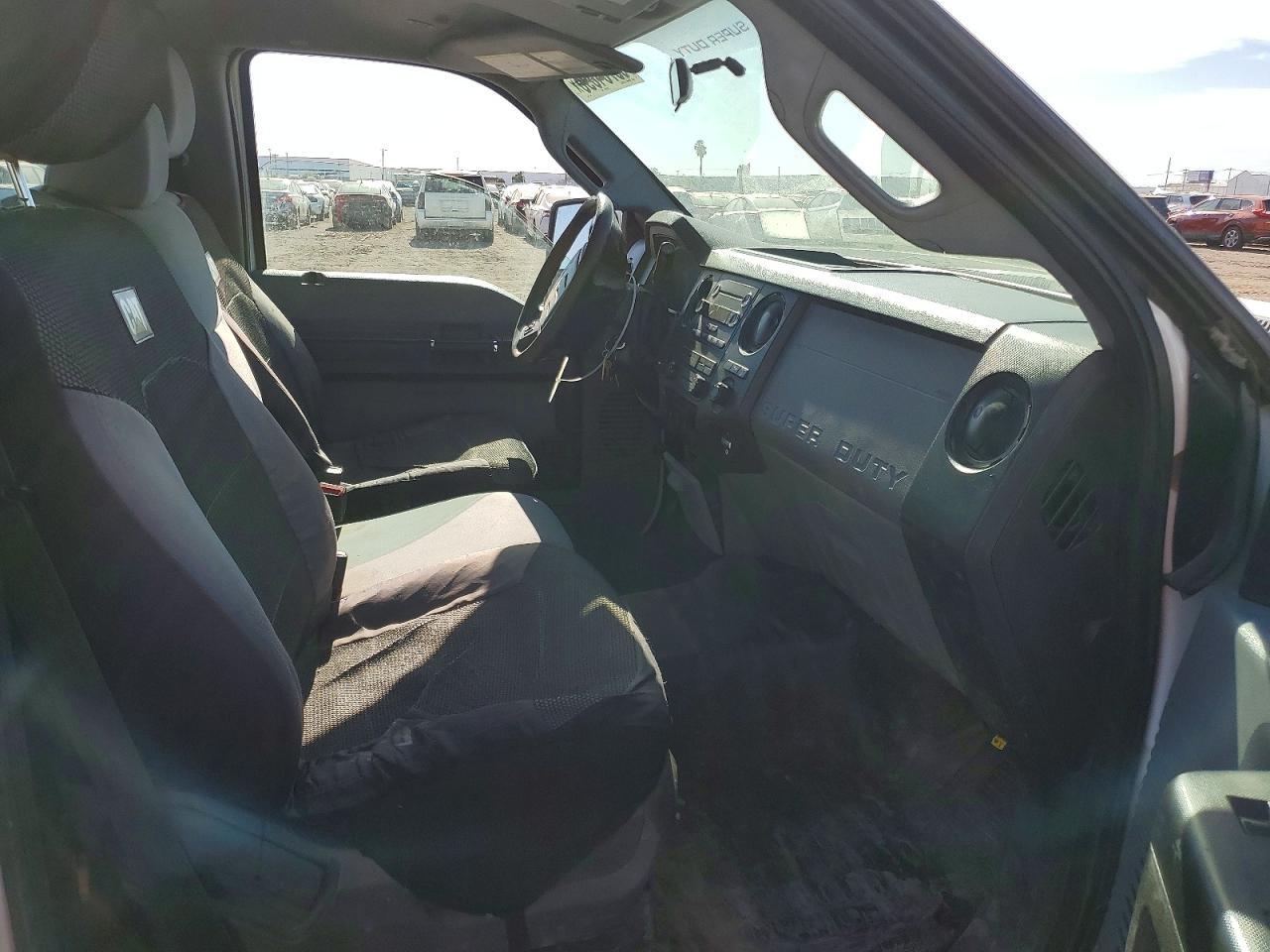 2014 Ford F250 - zdjęcie 7