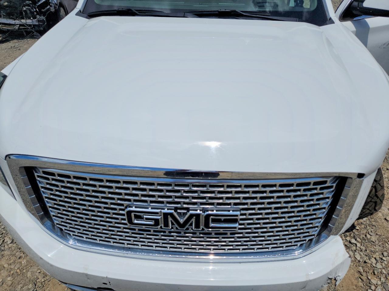 2016 GMC Yukon Xl Denali - zdjęcie 11