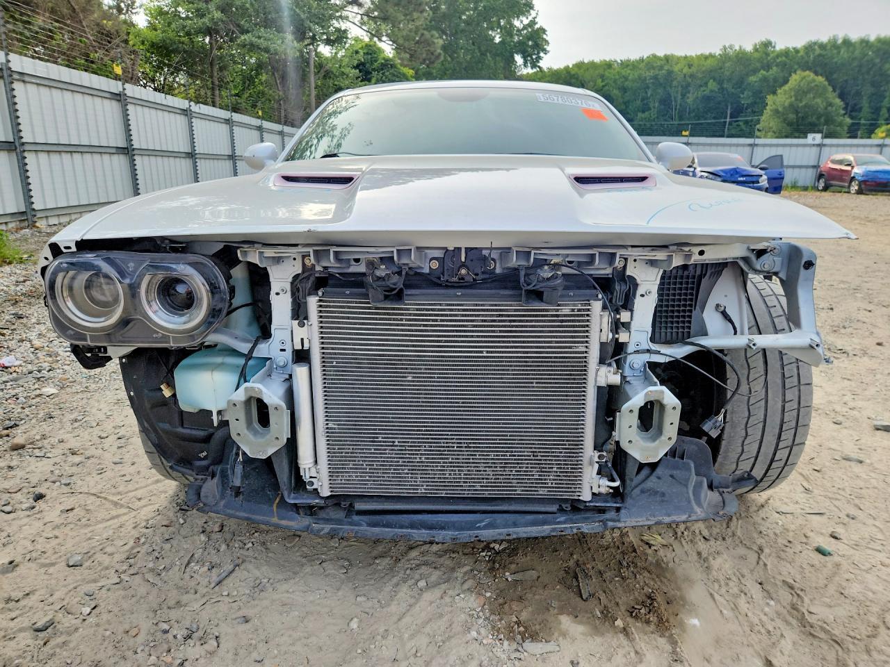 2016 Dodge Challenger Sxt - zdjęcie 5
