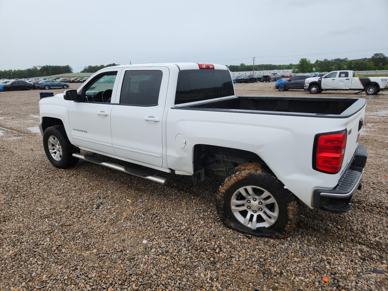 2016 Chevrolet Silverado C1500 Lt - zdjęcie 2